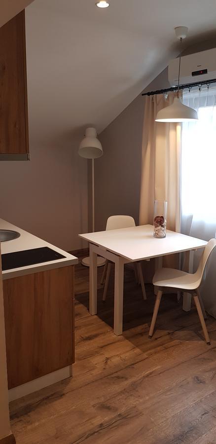 זרנג'נין Apartmani Studio מראה חיצוני תמונה