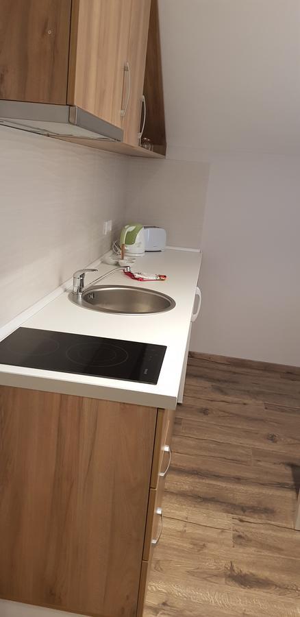 זרנג'נין Apartmani Studio מראה חיצוני תמונה